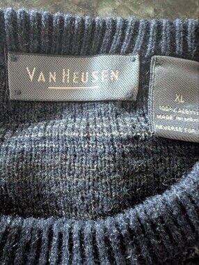 VAN HEUSEN Black Textured Knit Sweater